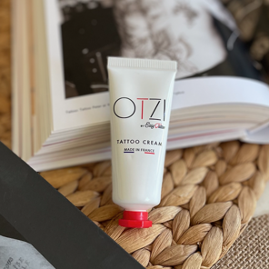OTZI Tattoo Cream Cutie de Prezentare